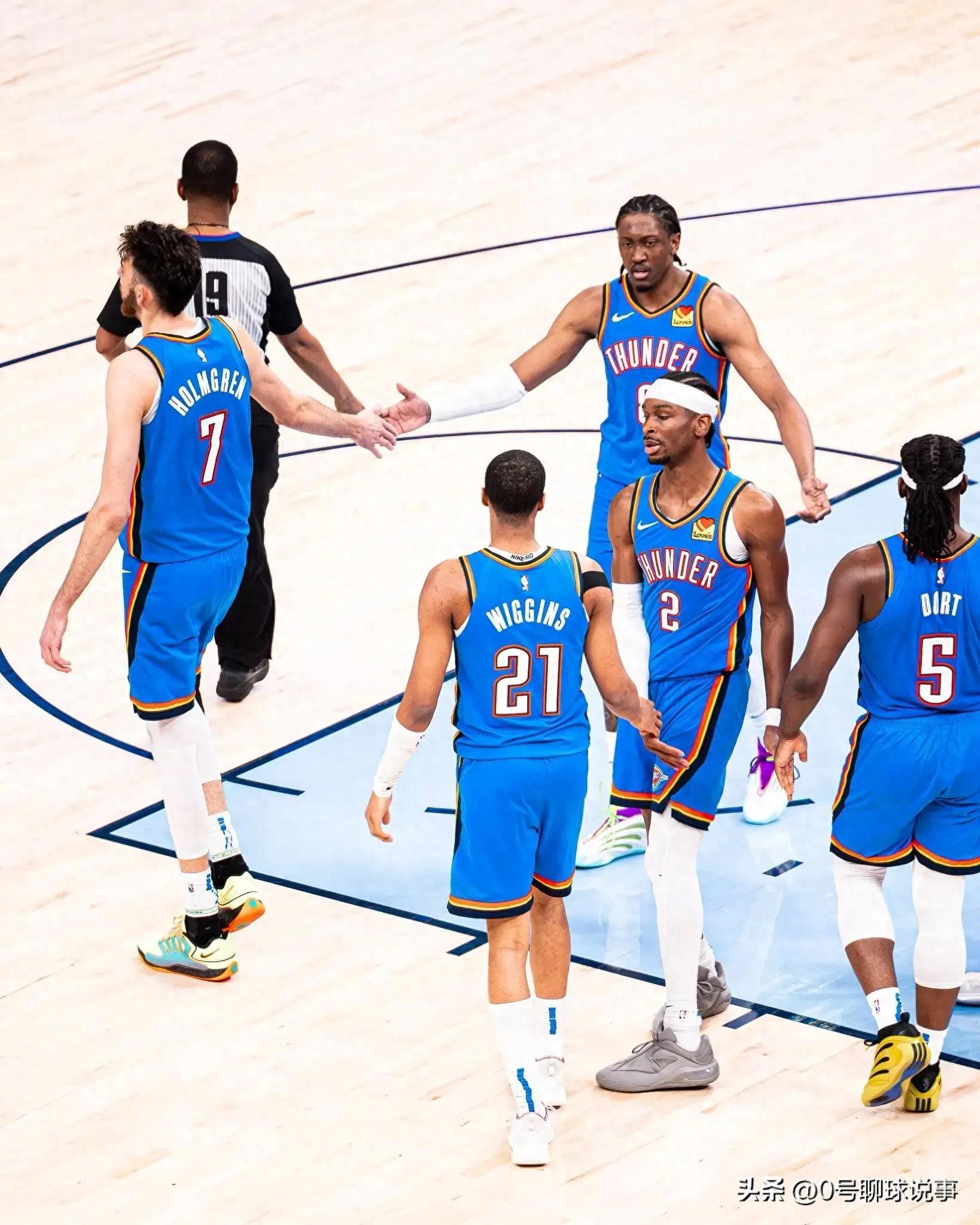 NBA季后赛训练课后再迎强敌；巴塞罗那篮球队更衣室发声；主帅态度：悬念犹存；身体对抗强度拉满的简单介绍