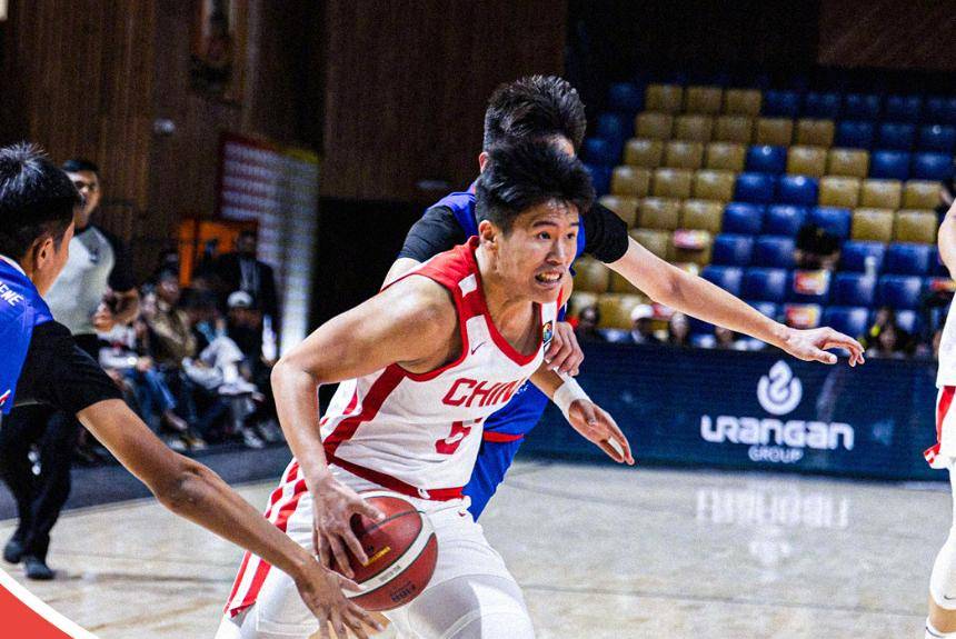 自行车巡回赛,三湘铁骑队与西城海豚队读秒扳平,体能对抗拉满!经验成为胜负手的简单介绍 自行车巡回赛,三湘铁骑队与西城海豚队读秒扳平,体能对抗拉满!经验成为胜负手的简单介绍