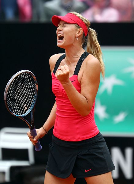 包含莎拉波娃在巴塞罗那比赛中精彩发挥，战术调整引发热议！的词条