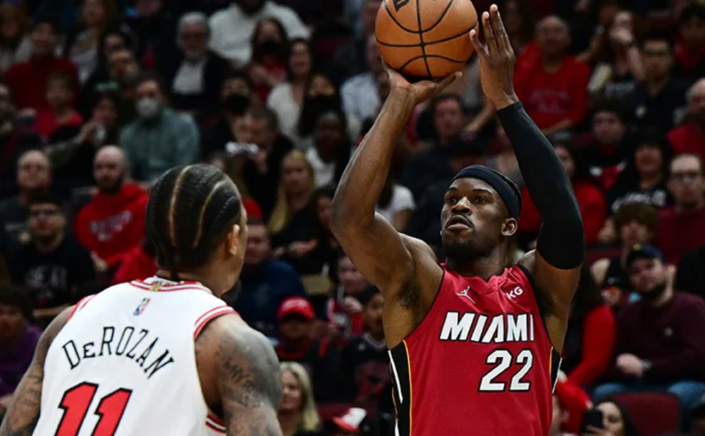 包含德罗巴关键节点势不可挡，热火带队取胜！的词条