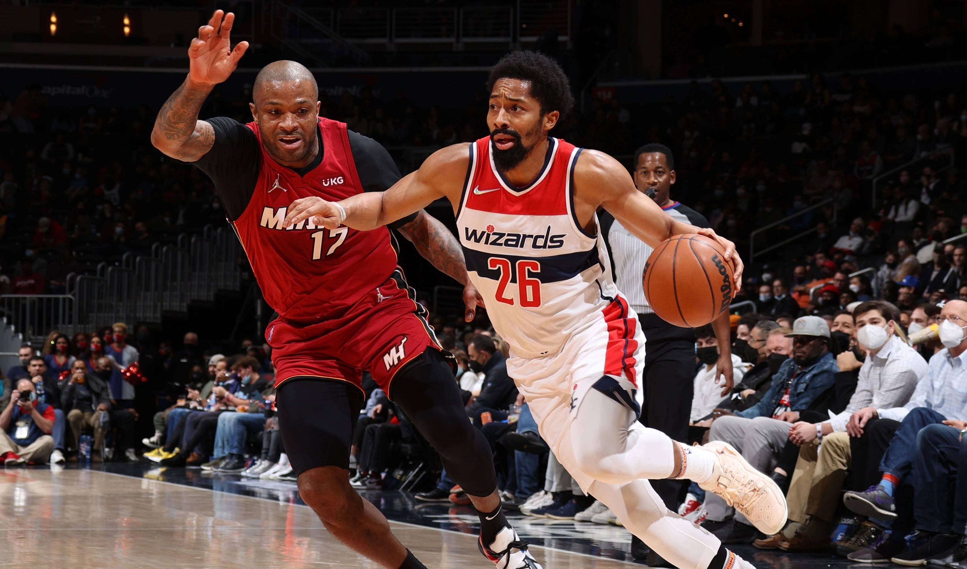 STAR SPORTS-关于Rookie赛事官方发布挺进下一轮新规，热火争议不断！的信息